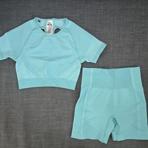 Gymshark Neon Aqua/Teal Set